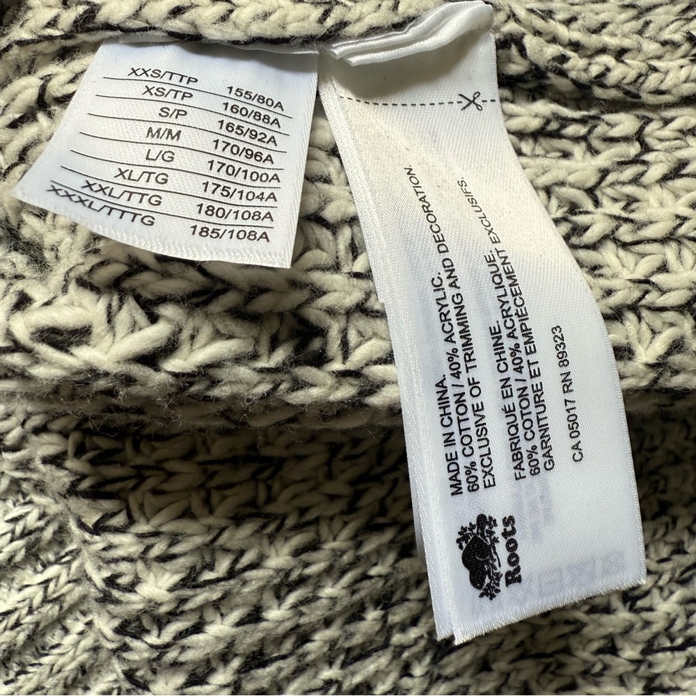 Roots Salt and Pepper Mock Neck Henley Sweater Men’s Size Large L - Picture 11 of 13